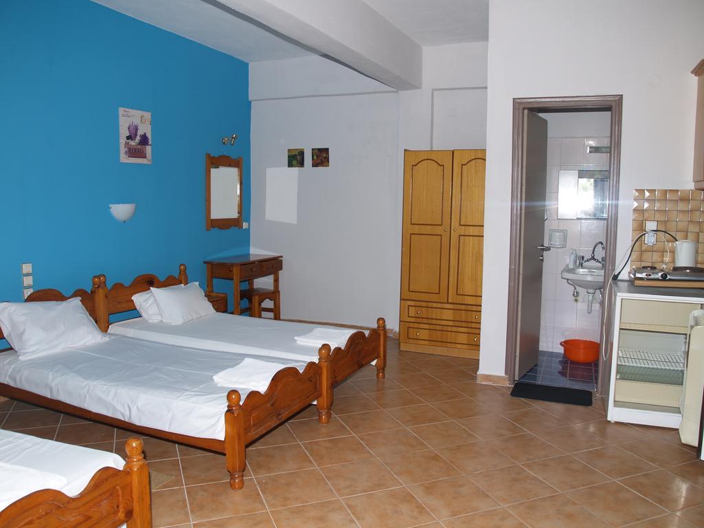 Armonia Studios Agios Georgios  Camera foto