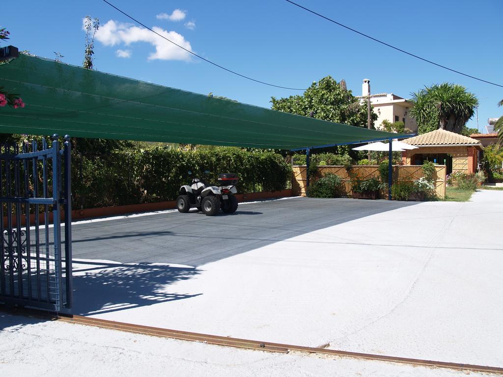 Armonia Studios Agios Georgios  Esterno foto