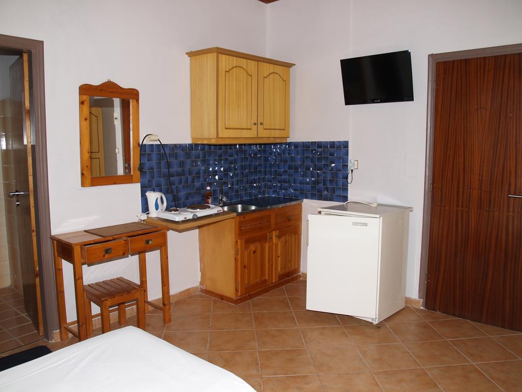 Armonia Studios Agios Georgios  Camera foto