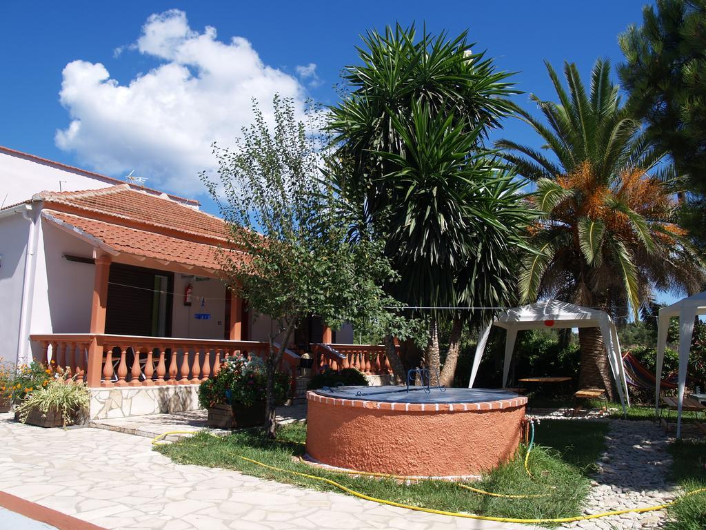 Armonia Studios Agios Georgios  Esterno foto